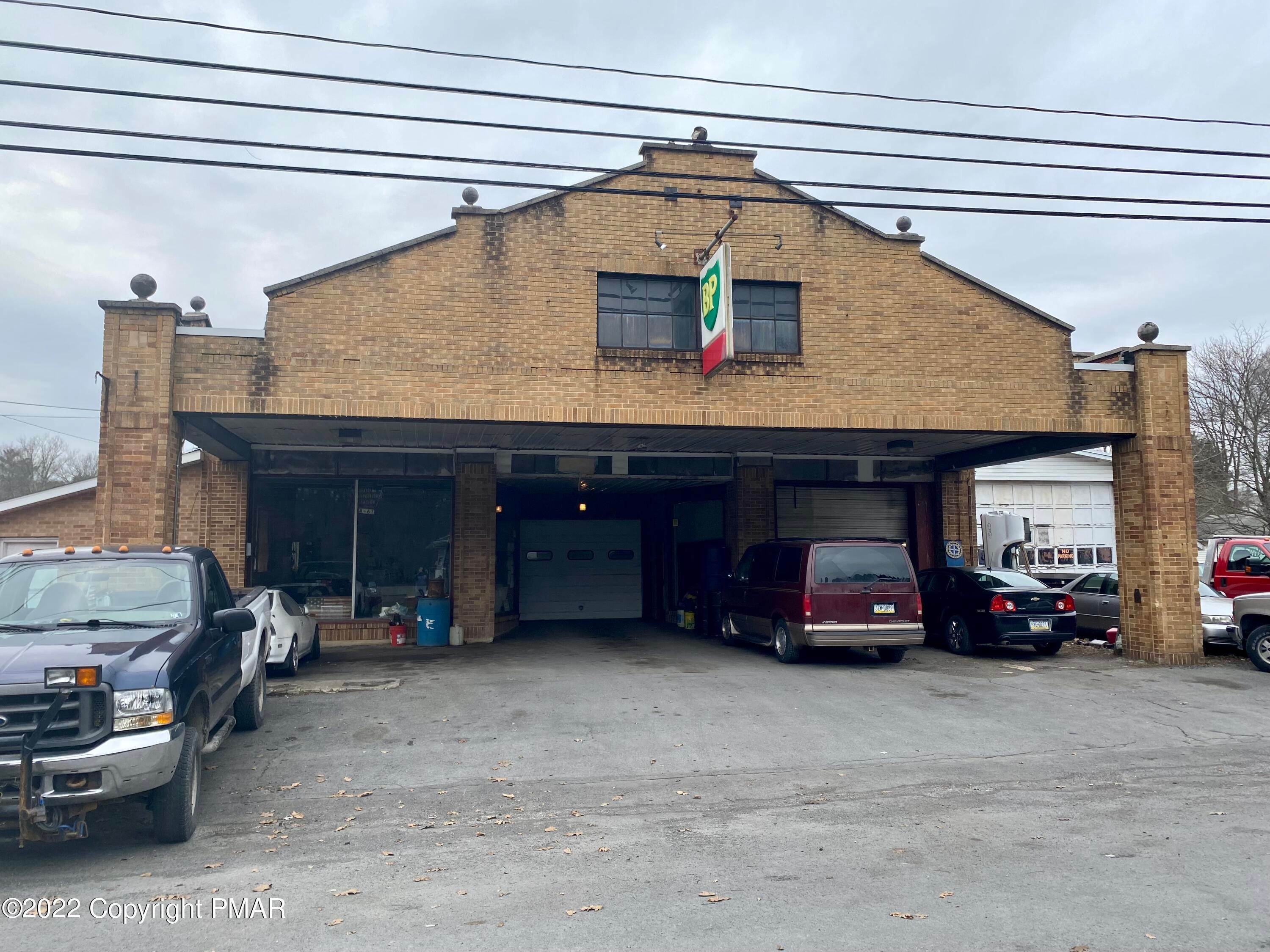 2. Commercial for Sale at 123 Trach Rd Kunkletown, Pennsylvania 18058 United States