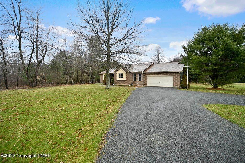 2. Single Family Homes for Sale at 285 Chestnut Rd Blakeslee, Pennsylvania 18610 United States