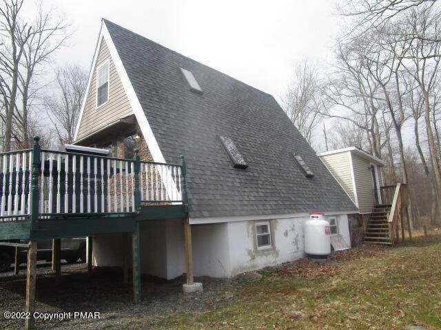 13. Single Family Homes for Sale at 106 Catnip Dr East Stroudsburg, Pennsylvania 18301 United States