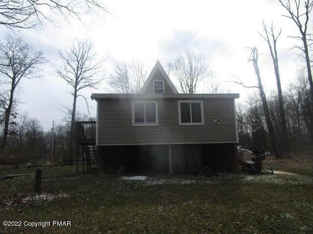 15. Single Family Homes for Sale at 106 Catnip Dr East Stroudsburg, Pennsylvania 18301 United States