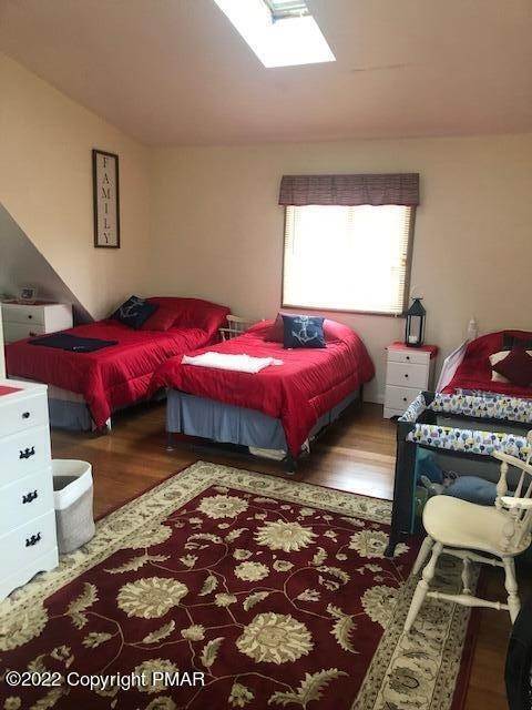 14. Single Family Homes for Sale at 250 Outer Dr Pocono Lake, Pennsylvania 18347 United States