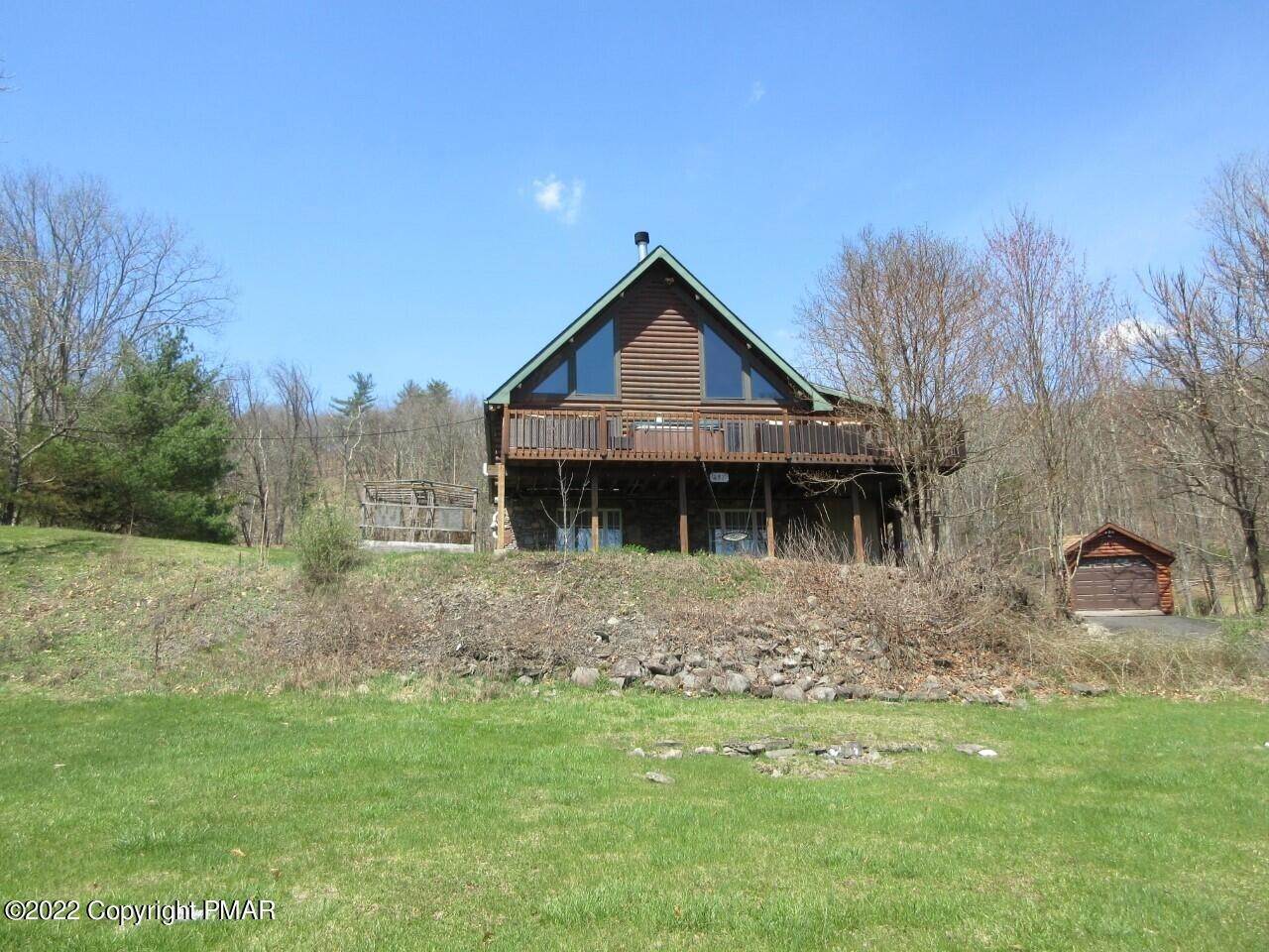 Single Family Homes for Sale at 297 Lower Lakeview Dr East Stroudsburg, Pennsylvania 18302 United States