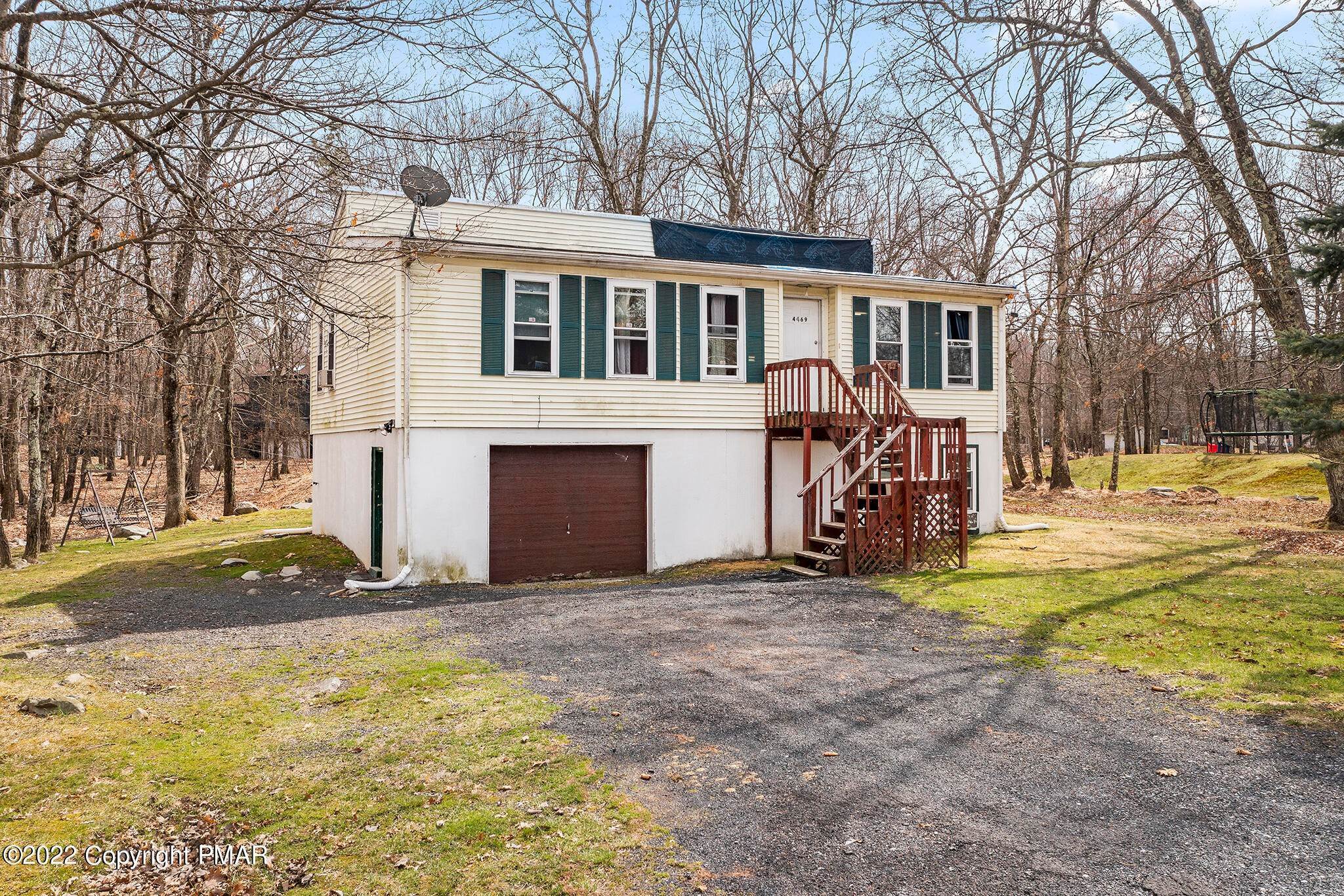 Property for Sale at 4469 E Pine Ridge Dr Bushkill, Pennsylvania 18324 United States