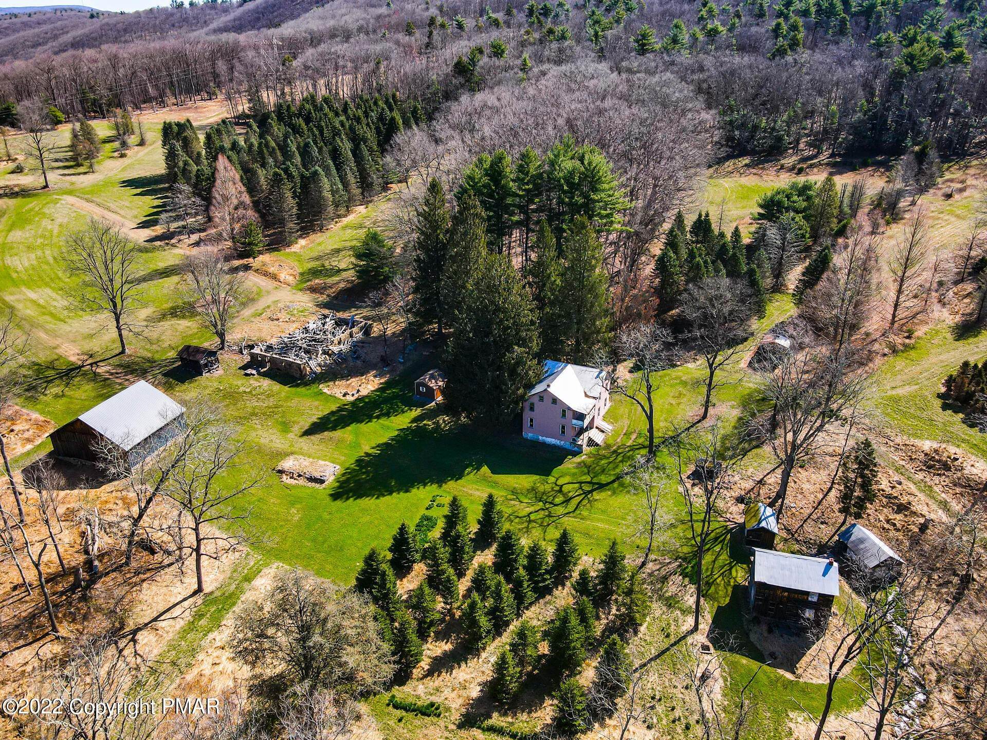 33. Farm and Ranch Properties for Sale at 1100 Clamtown Road New Ringgold, Pennsylvania 17960 United States