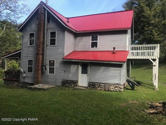5. Single Family Homes for Sale at 1215 Upper Seese Hill Rd Canadensis, Pennsylvania 18325 United States