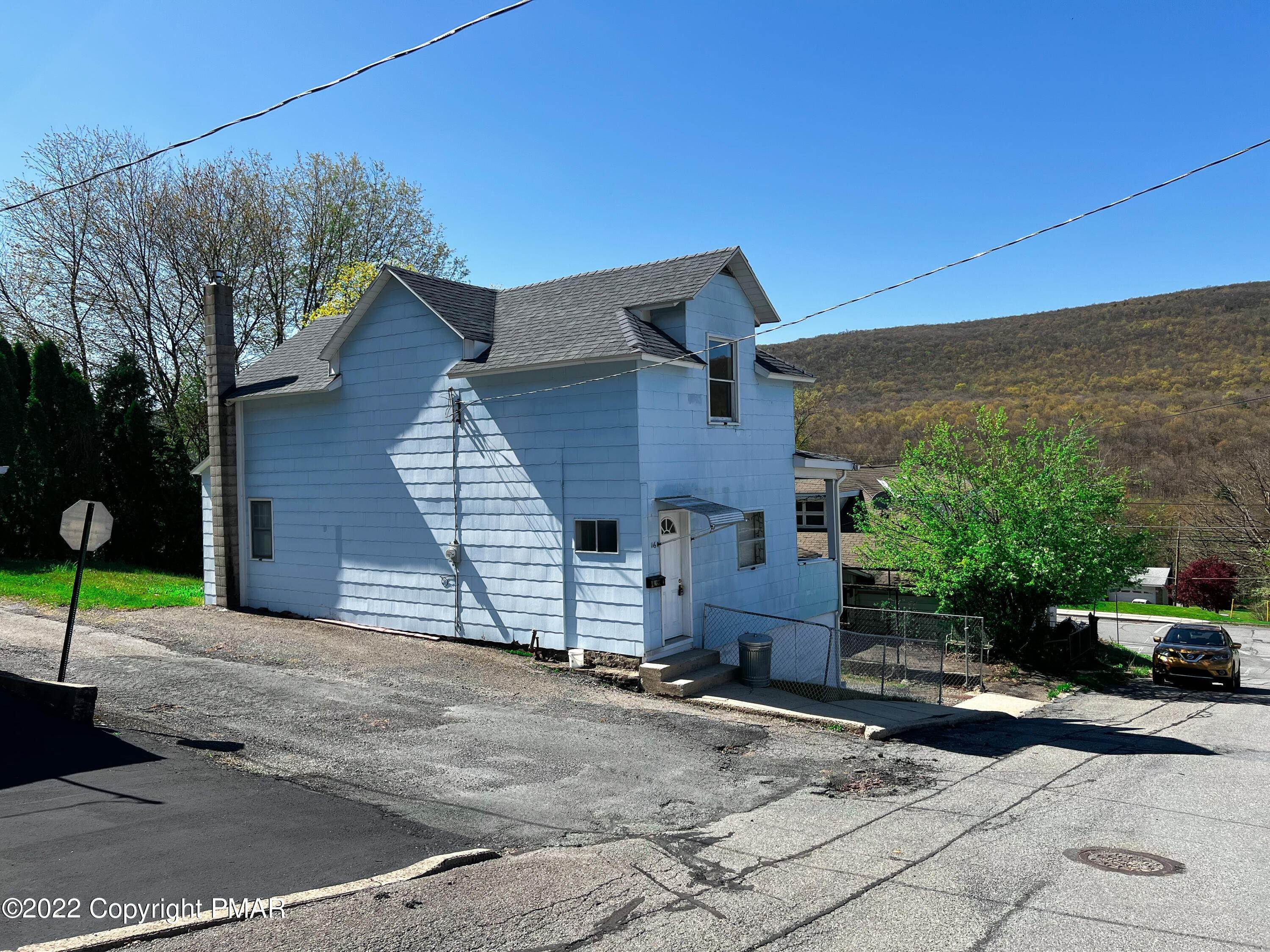 2. Single Family Homes for Sale at 116 Spruce Street Nesquehoning, Pennsylvania 18240 United States