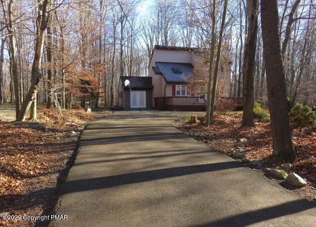 24. Single Family Homes for Sale at 68 Sunset Drive Gouldsboro, Pennsylvania 18424 United States