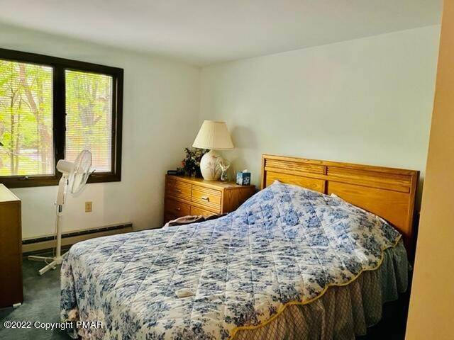 16. Single Family Homes for Sale at 97 & 48 Greenwood Rd 97 &Amp; 48 Greenwood Rd Lake Harmony, Pennsylvania 18624 United States