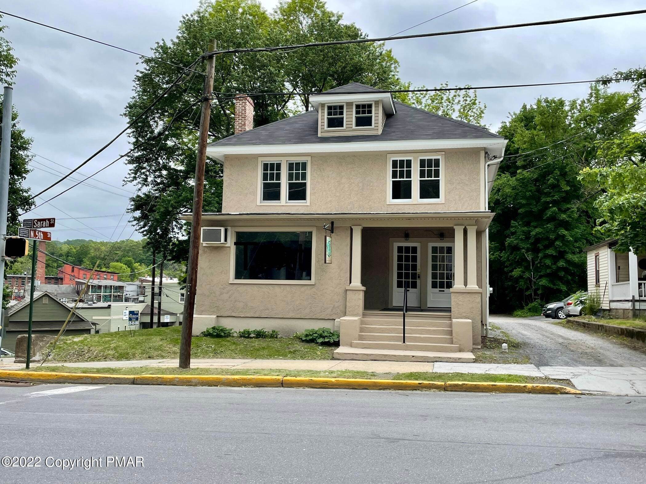 24. Single Family Homes for Sale at 501 Sarah St Stroudsburg, Pennsylvania 18360 United States