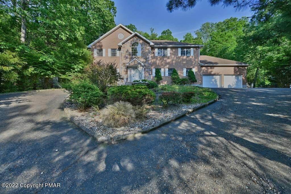 1. Single Family Homes for Sale at 280 Eastshore Drive East Stroudsburg, Pennsylvania 18301 United States