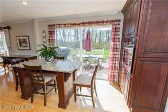 13. Single Family Homes for Sale at 549 Springfield Drive Bangor, Pennsylvania 18013 United States