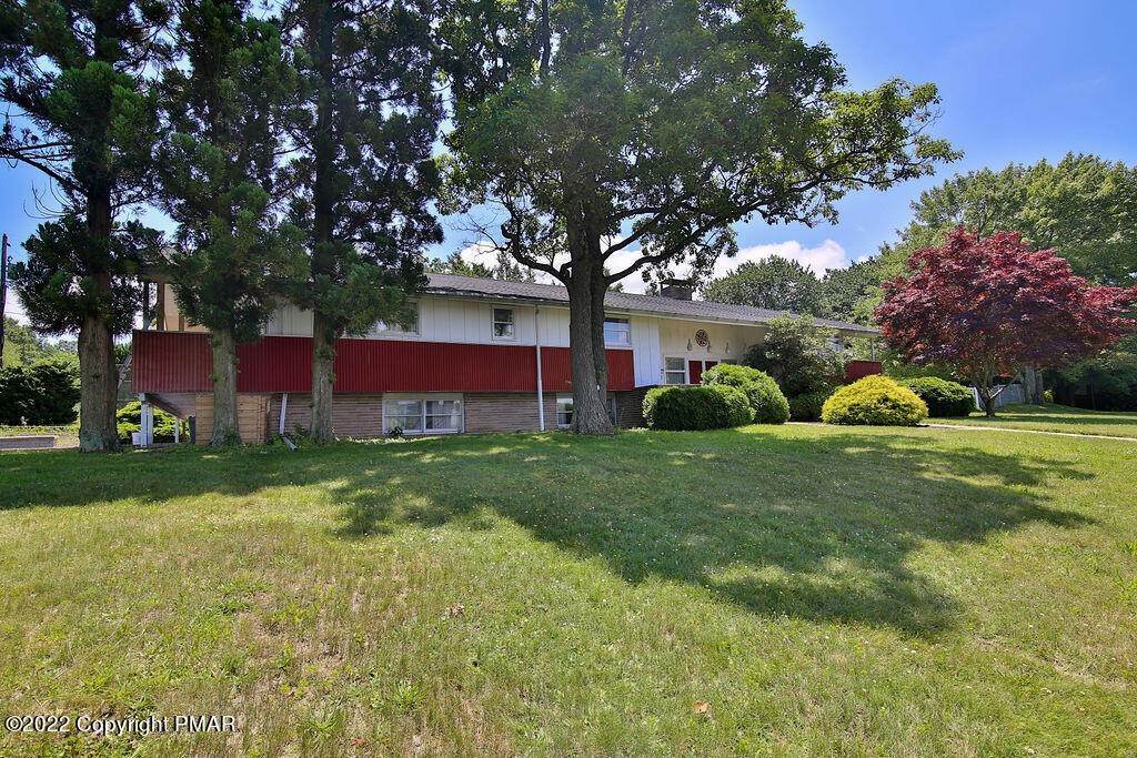 21. Single Family Homes for Sale at 671 Mill St Palmerton, Pennsylvania 18071 United States