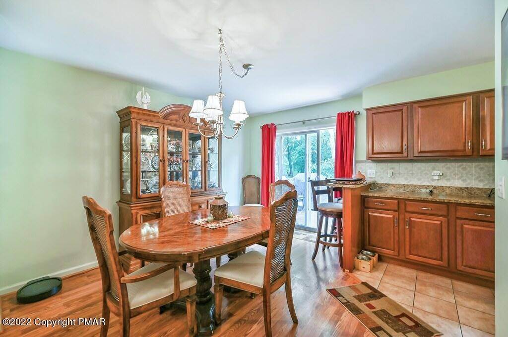 10. Single Family Homes for Sale at 491 Stony Mountain Rd Jim Thorpe, Pennsylvania 18229 United States