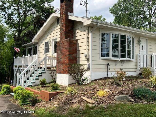 4. Single Family Homes for Sale at 929 Mt Zion Ave Stroudsburg, Pennsylvania 18360 United States