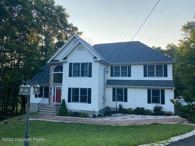 42. Single Family Homes for Sale at 915 Timbercrest Ln East Stroudsburg, Pennsylvania 18302 United States