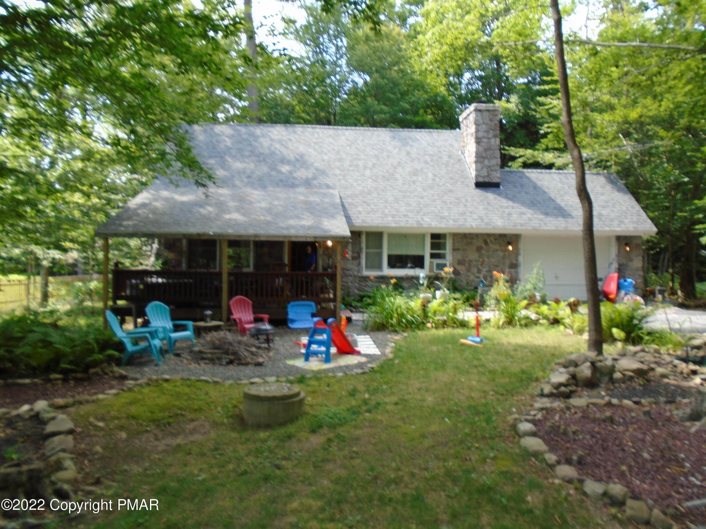 1. Single Family Homes for Sale at 6364 Cherokee Trl Tobyhanna, Pennsylvania 18466 United States