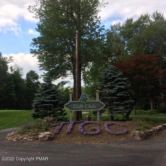 33. Single Family Homes for Sale at 3173 Tall Timber Lake Rd Pocono Pines, Pennsylvania 18350 United States