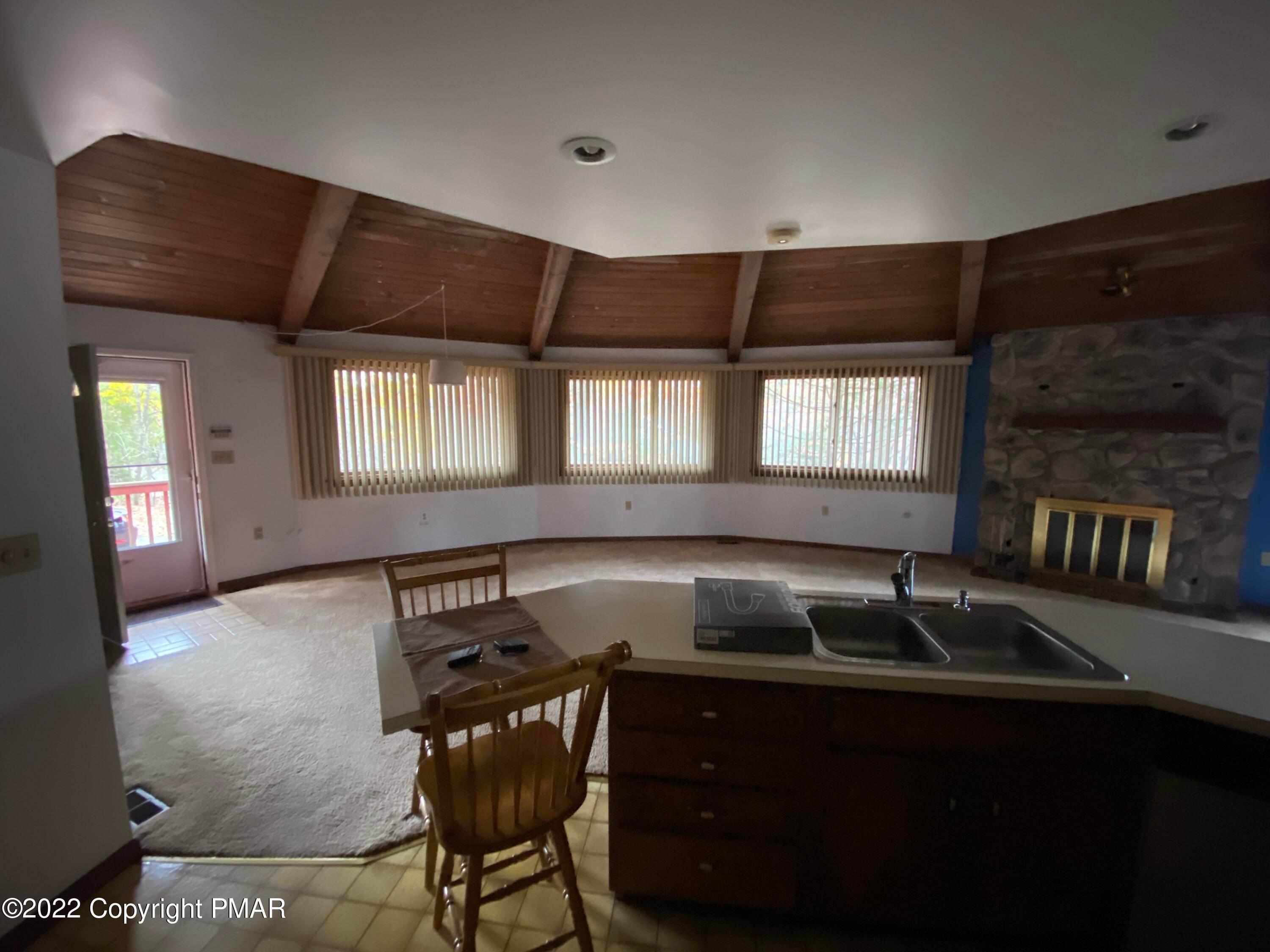 5. Single Family Homes for Sale at 209 /207 Bear Run Dr Drums, Pennsylvania 18222 United States