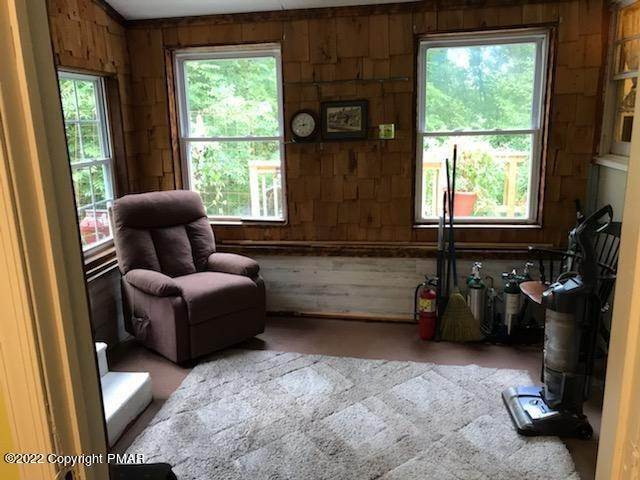 7. Single Family Homes for Sale at 134 Remington Ct East Stroudsburg, Pennsylvania 18302 United States