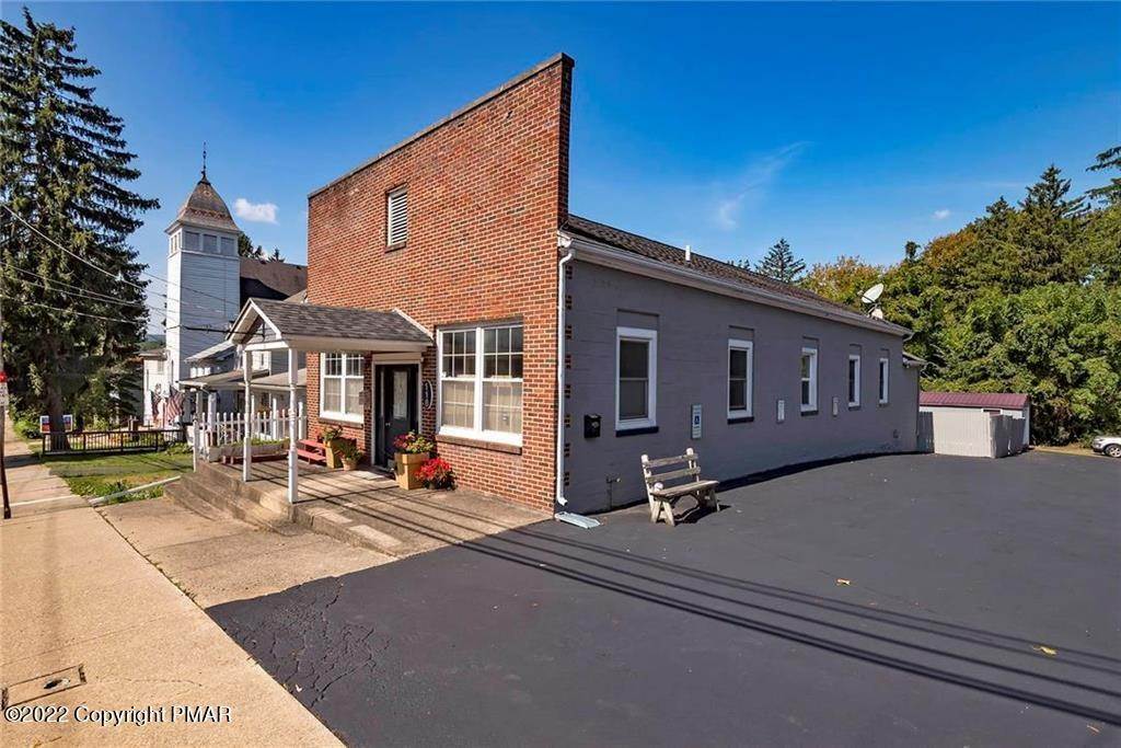 3. Commercial for Sale at 118 W Central Avenue Bangor, Pennsylvania 18013 United States