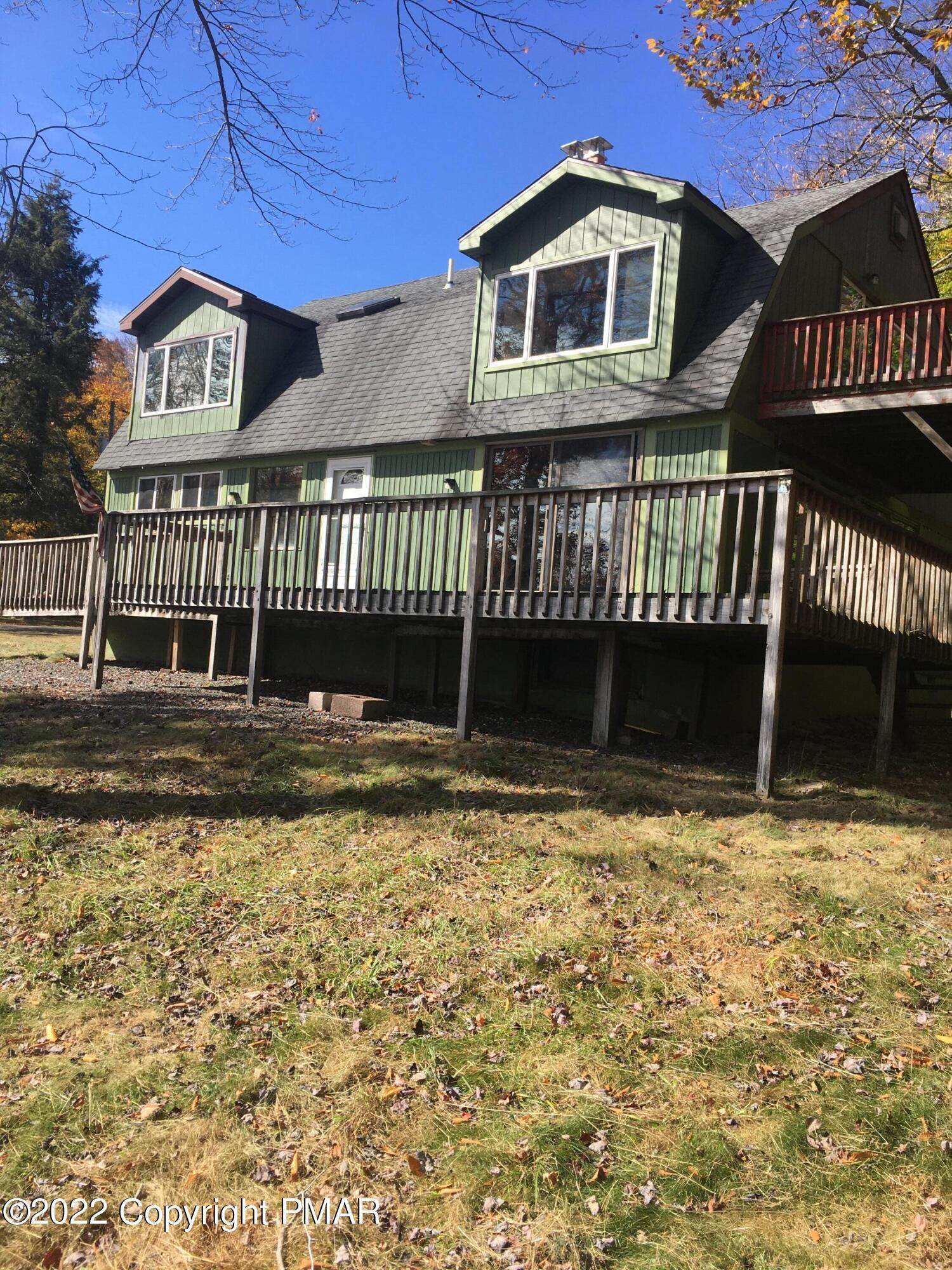 Single Family Homes for Sale at 1031 Trout Lane Gouldsboro, Pennsylvania 18424 United States