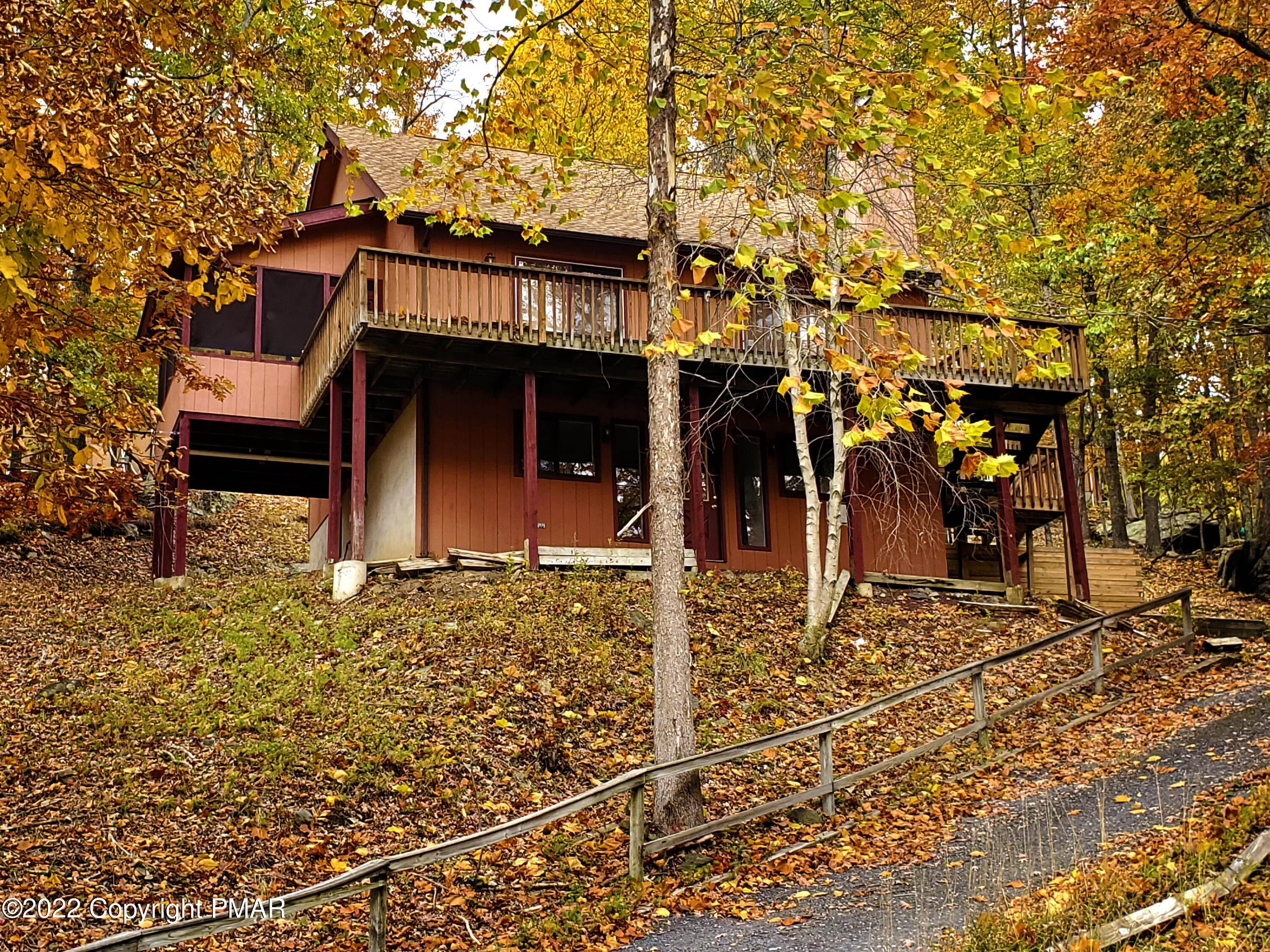 1. Single Family Homes for Sale at 166 Canterbury Rd Bushkill, Pennsylvania 18324 United States