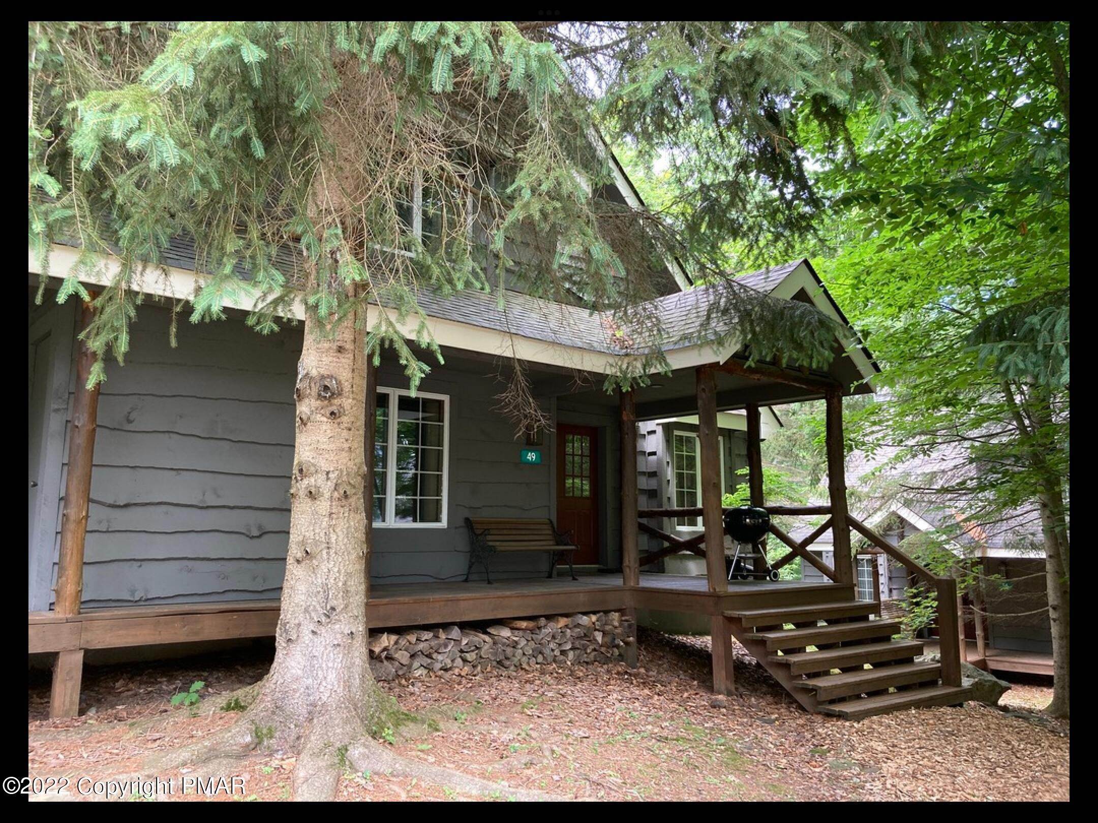 2. Single Family Homes for Sale at 49 Ski Jump Lake Harmony, Pennsylvania 18624 United States