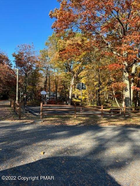 42. Single Family Homes for Sale at 1116 Gap View Dr Scotrun, Pennsylvania 18355 United States