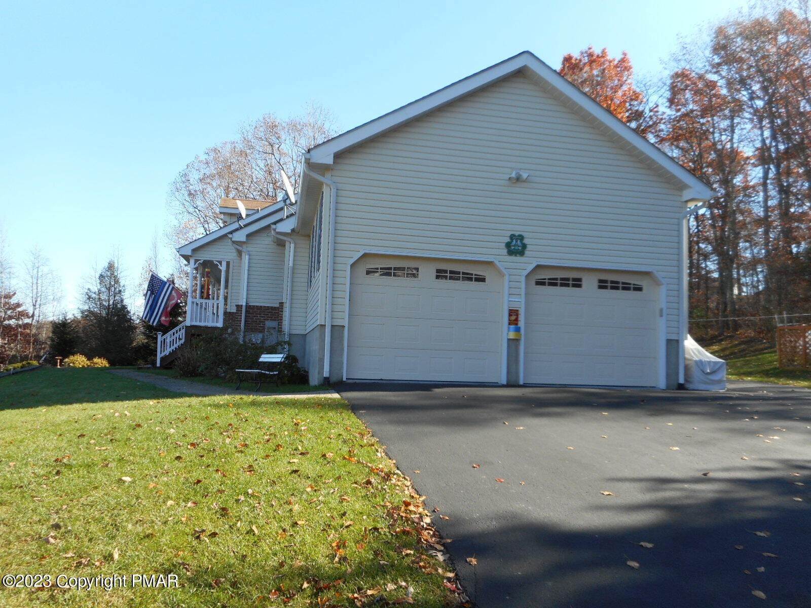 9. Single Family Homes for Sale at 119 Frantz Rd Kunkletown, Pennsylvania 18058 United States