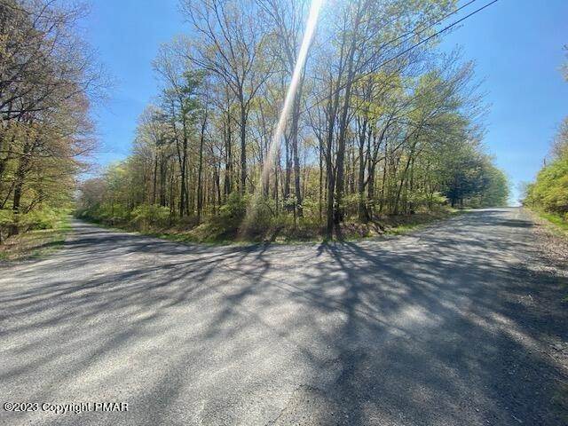 Land for Sale at Lot 404 Big Oak Road Canadensis, Pennsylvania 18325 United States