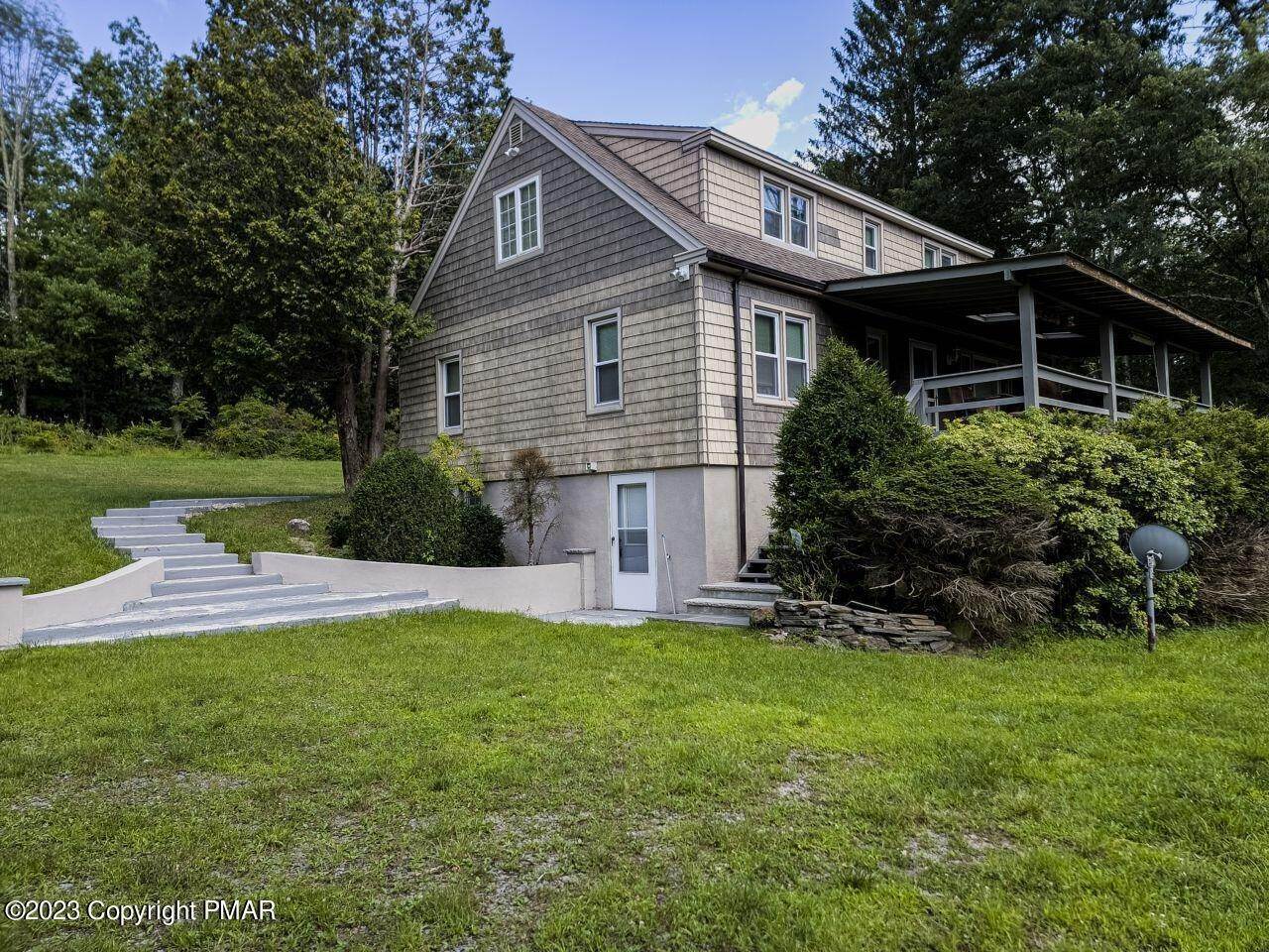 1. Single Family Homes for Sale at 148 Melody Lane Canadensis, Pennsylvania 18325 United States
