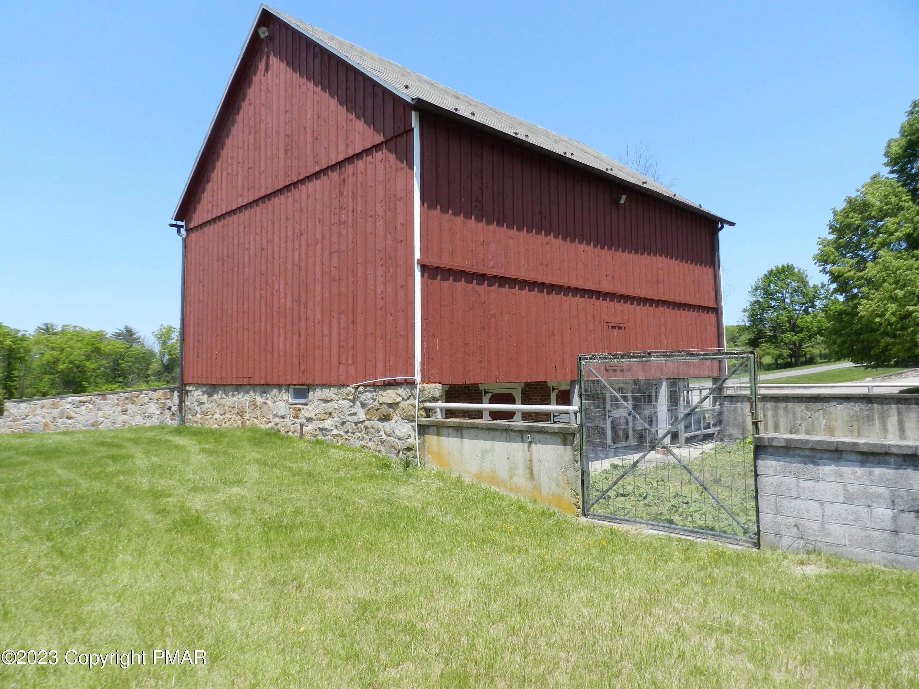 85. Farm and Ranch Properties for Sale at 185 Hemlock Lane Saylorsburg, Pennsylvania 18353 United States