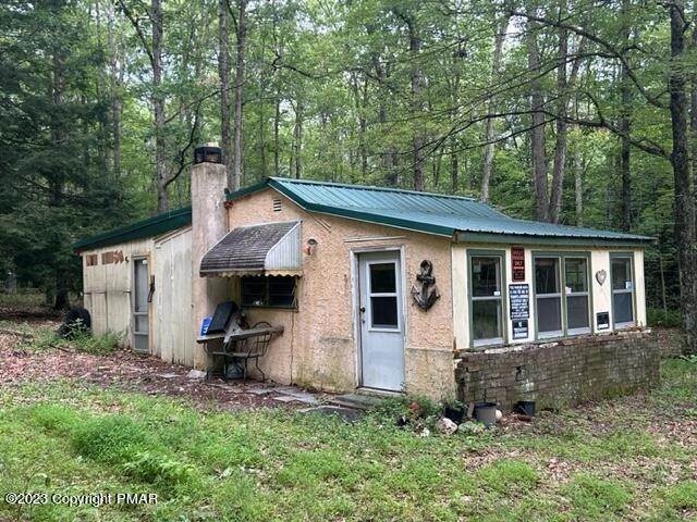 Single Family Homes for Sale at 441 N Lehigh Gorge Road Weatherly, Pennsylvania 18255 United States