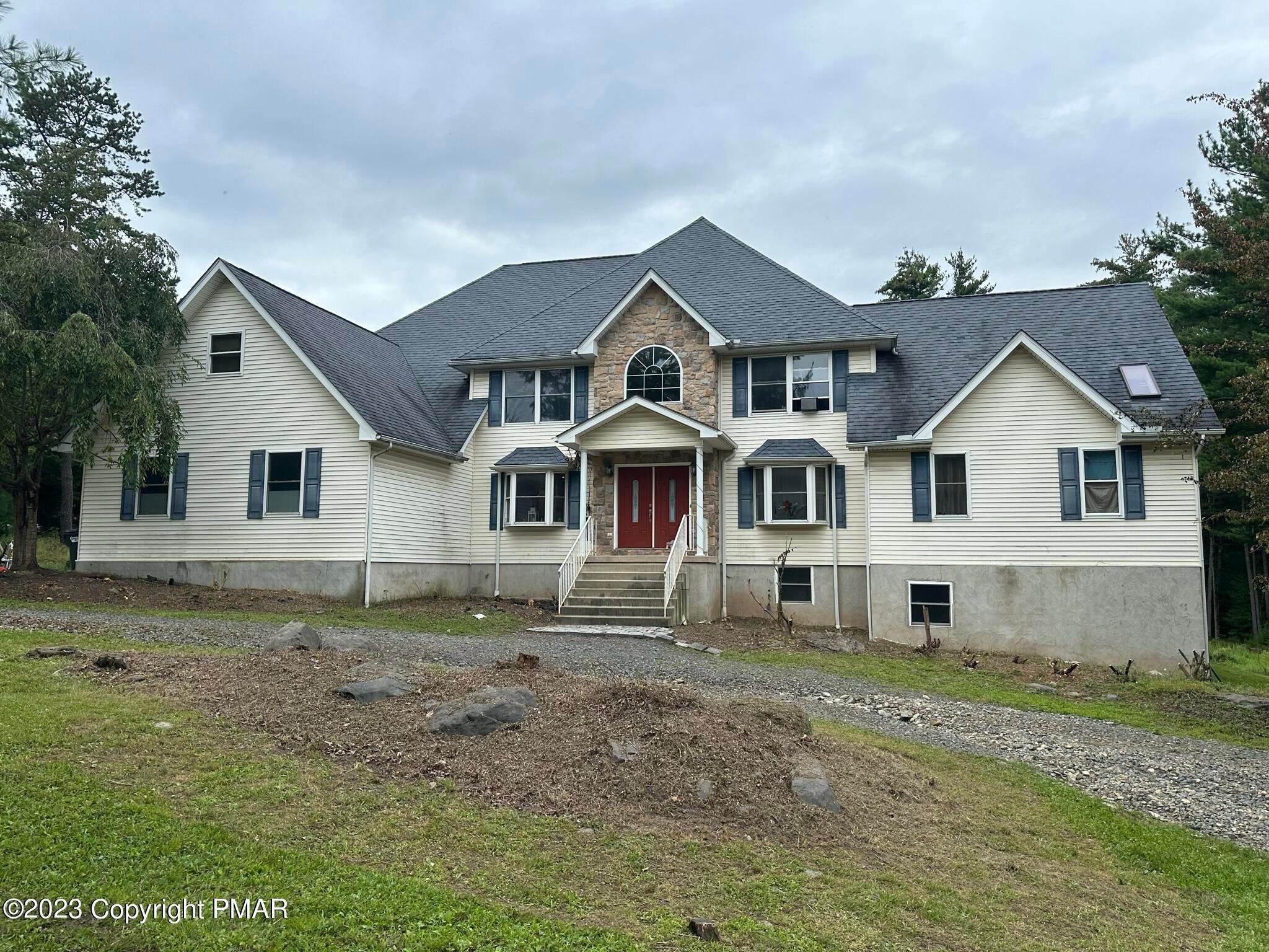 1. Single Family Homes for Sale at 325 Five Springs Road Stroudsburg, Pennsylvania 18360 United States