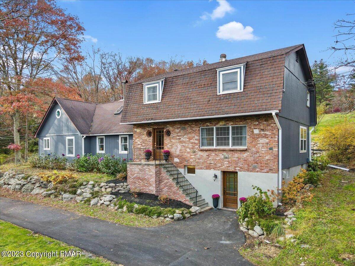 1. Single Family Homes for Sale at 106 Magnolia Lane Stroudsburg, Pennsylvania 18360 United States