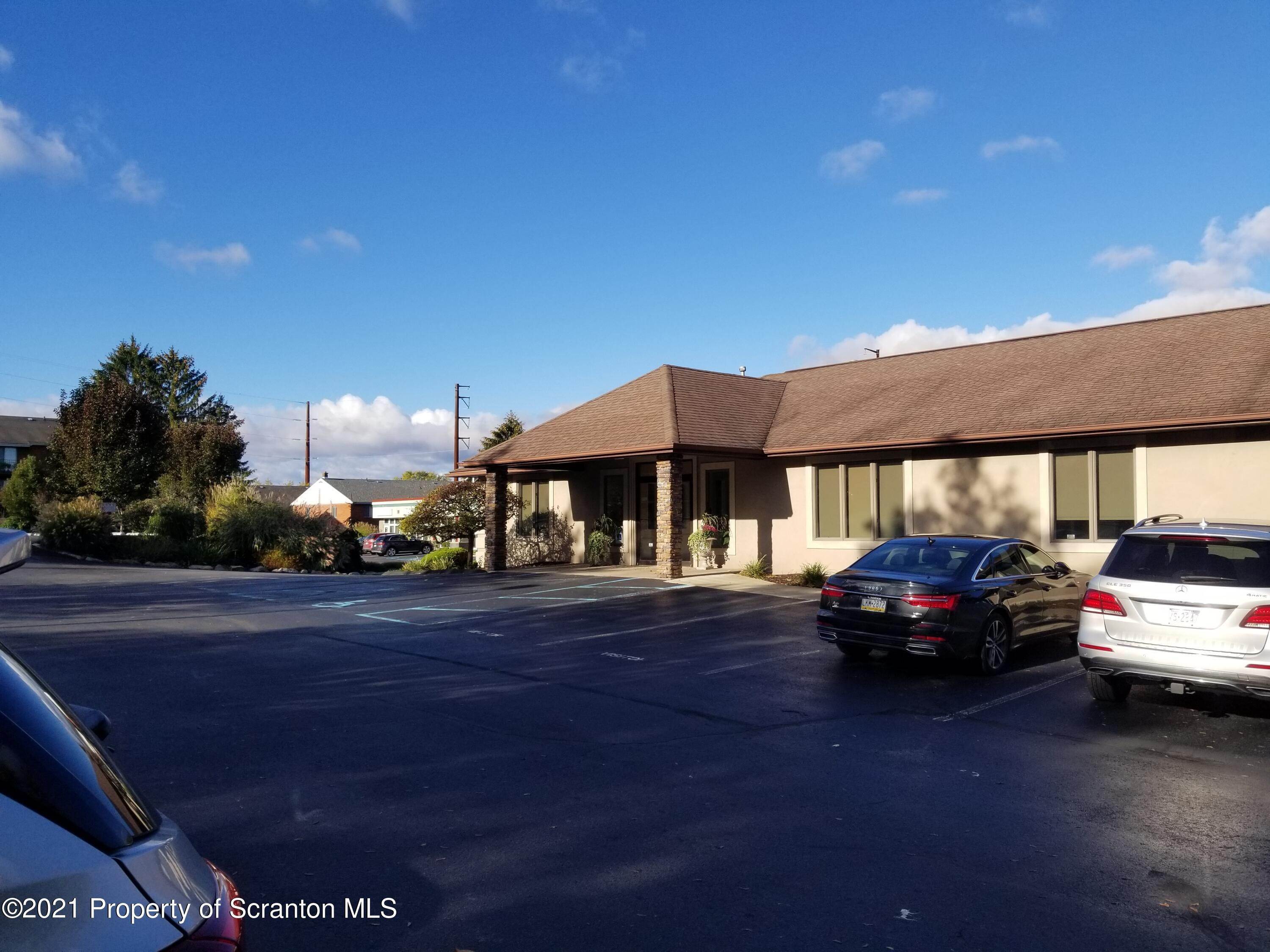 16. Commercial for Rent at 1173 Clay Ave Dunmore, Pennsylvania 18510 United States