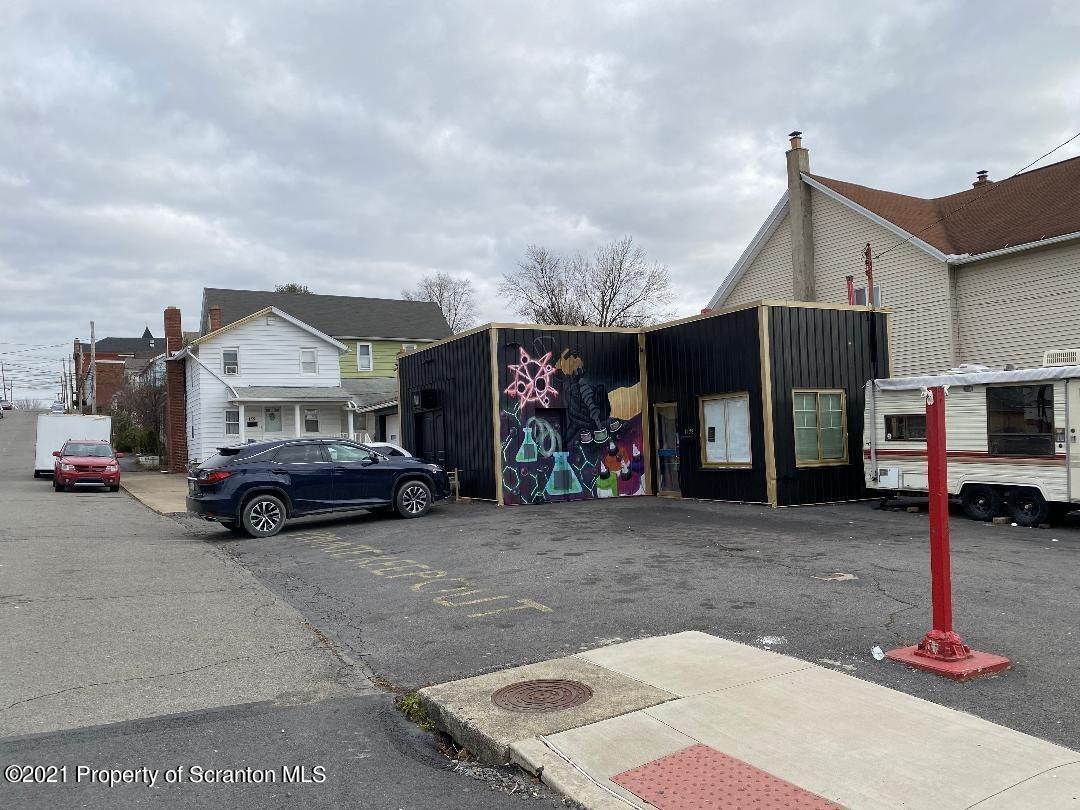 Commercial for Sale at 1426 Washburn St Scranton, Pennsylvania 18504 United States