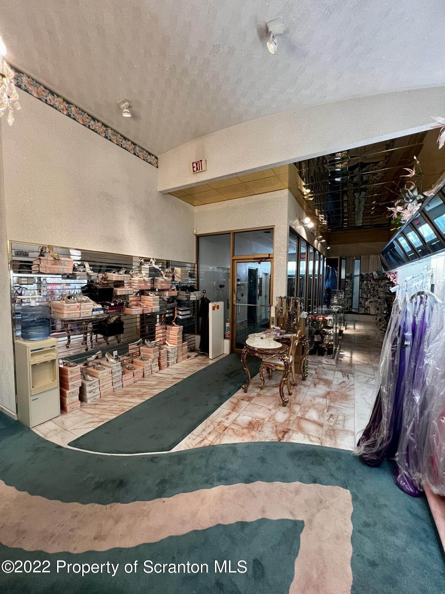 9. Commercial for Sale at 117 Wyoming Ave Scranton, Pennsylvania 18503 United States