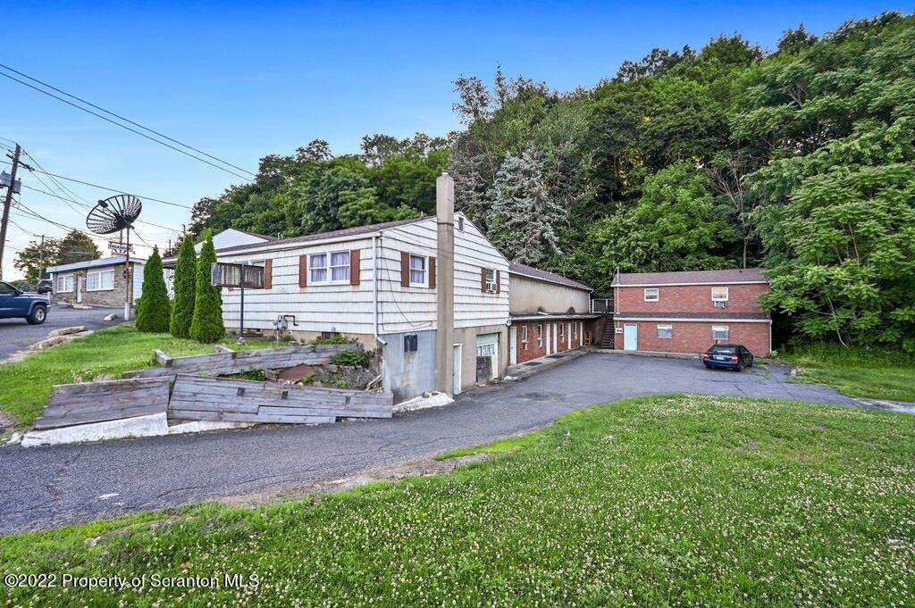 16. Commercial for Sale at 41 Plank St Pittston, Pennsylvania 18640 United States