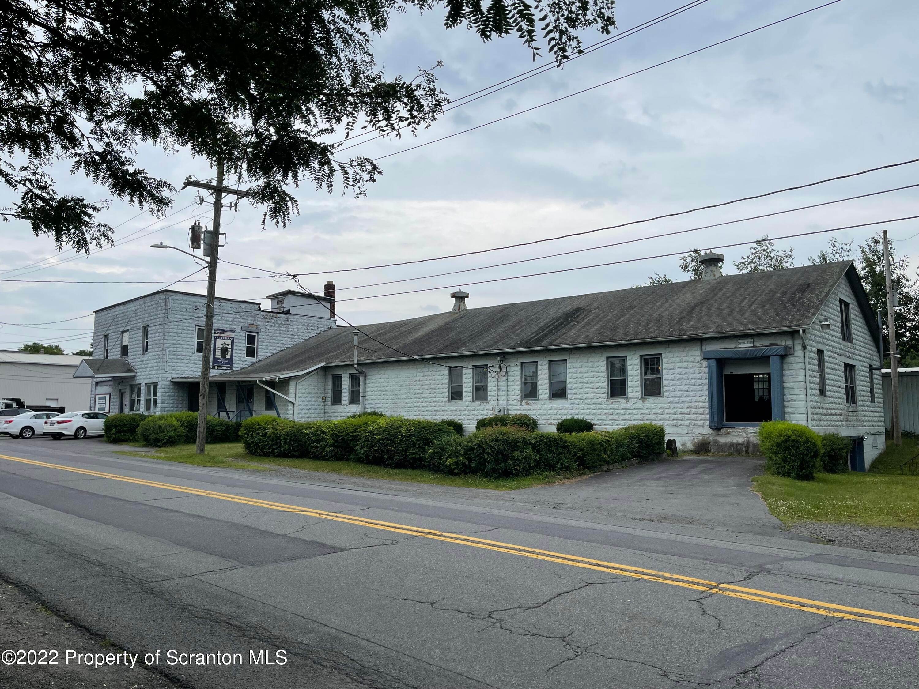 Commercial for Sale at 707 River St Peckville, Pennsylvania 18452 United States