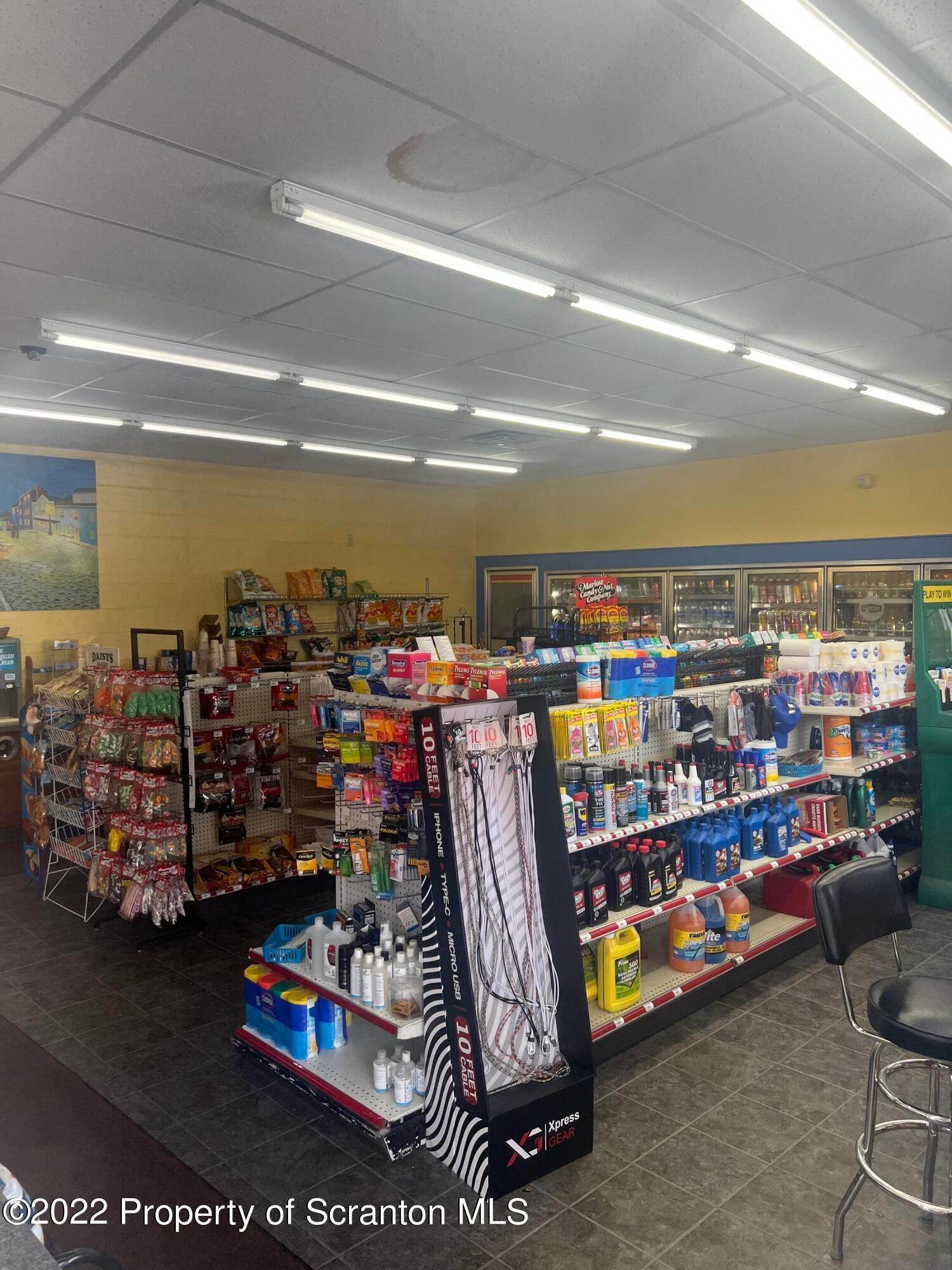 3. Commercial for Sale at 1100 Moosic St Scranton, Pennsylvania 18505 United States