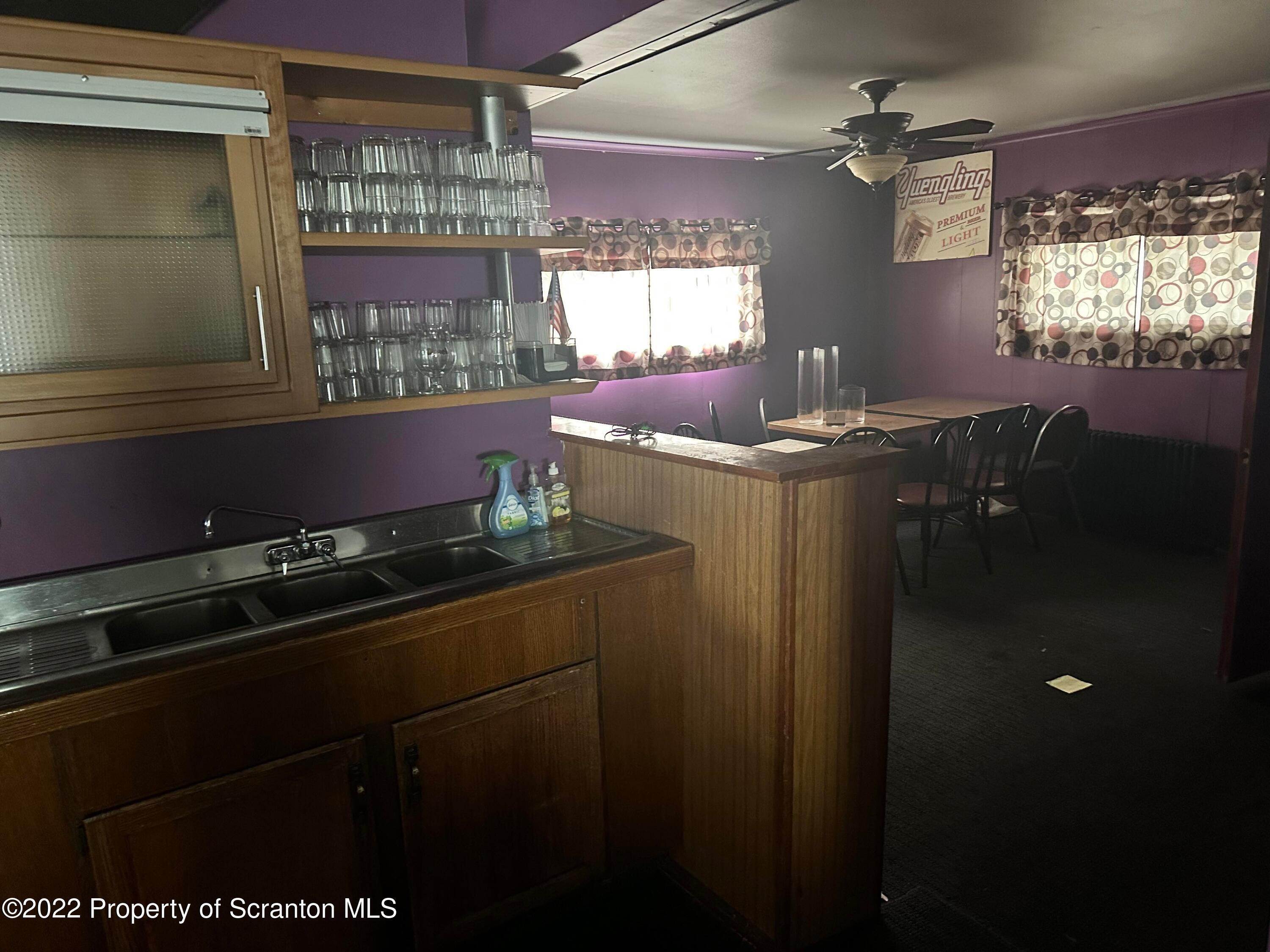 32. Commercial for Rent at 138 Smith St Dunmore, Pennsylvania 18512 United States
