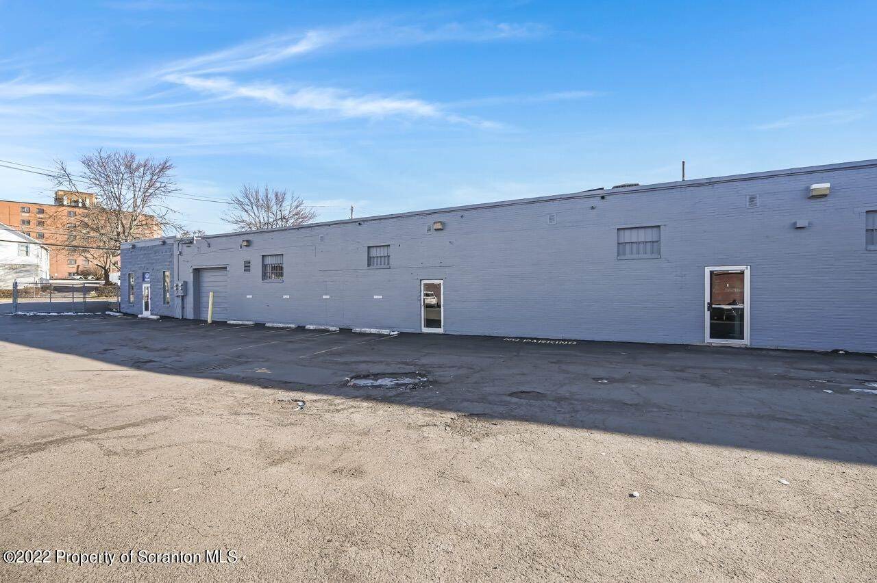 22. Commercial for Rent at 217 219 Drinker St Dunmore, Pennsylvania 18512 United States