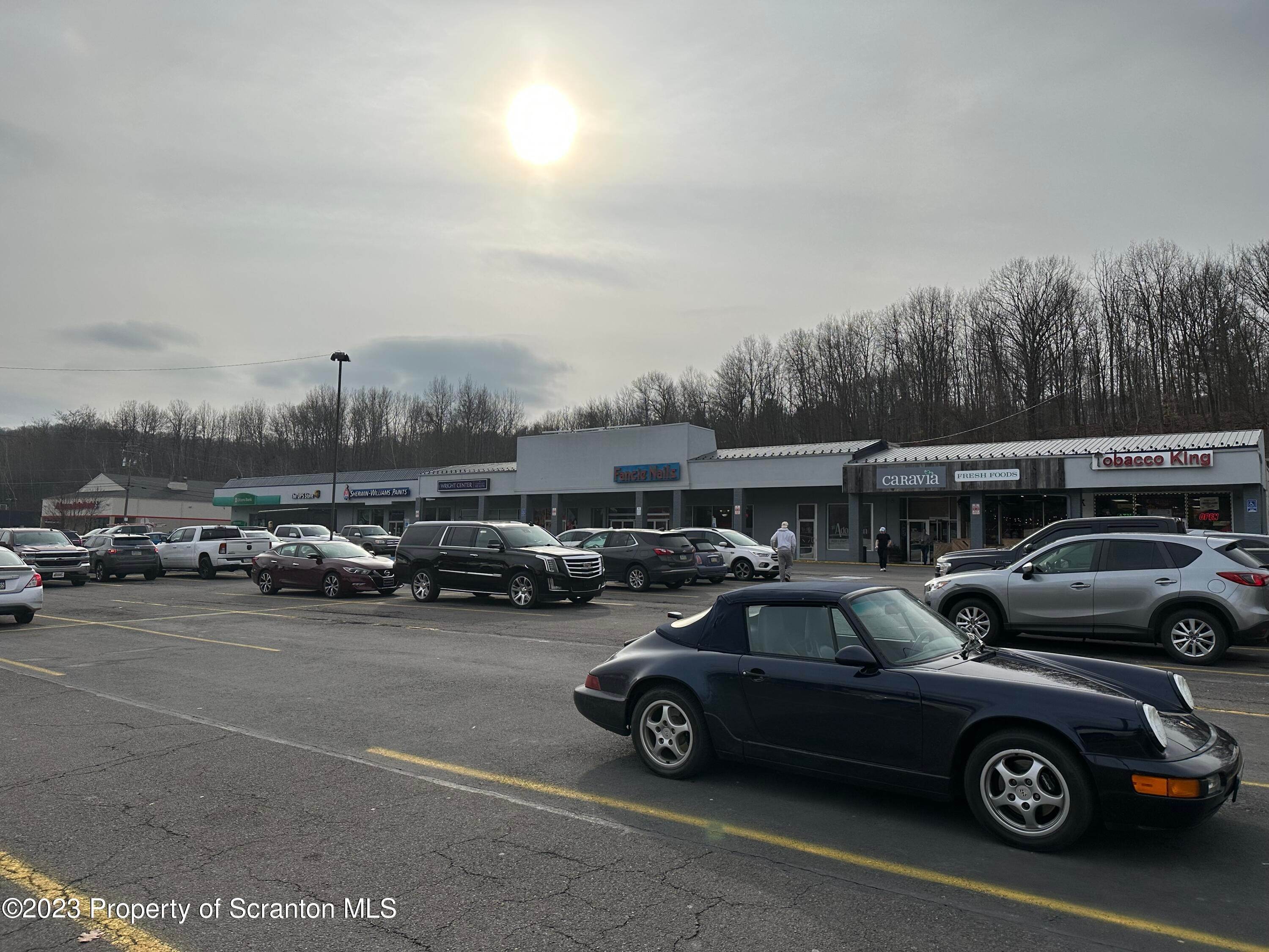 3. Commercial for Rent at 1147 Northern Blvd South Abington Township, Pennsylvania 18411 United States