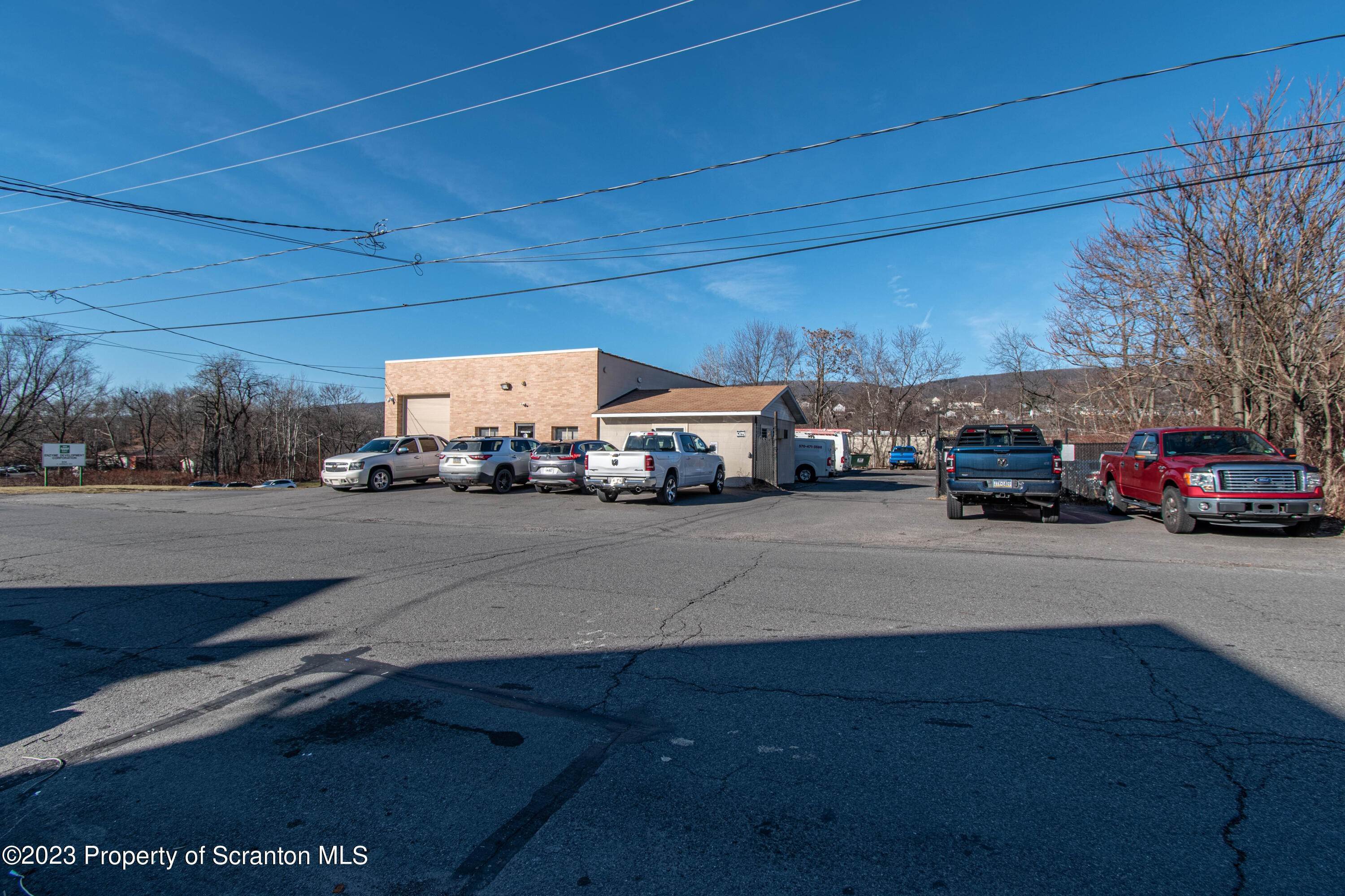 Commercial for Sale at 312 Sherman Ave Scranton, Pennsylvania 18504 United States