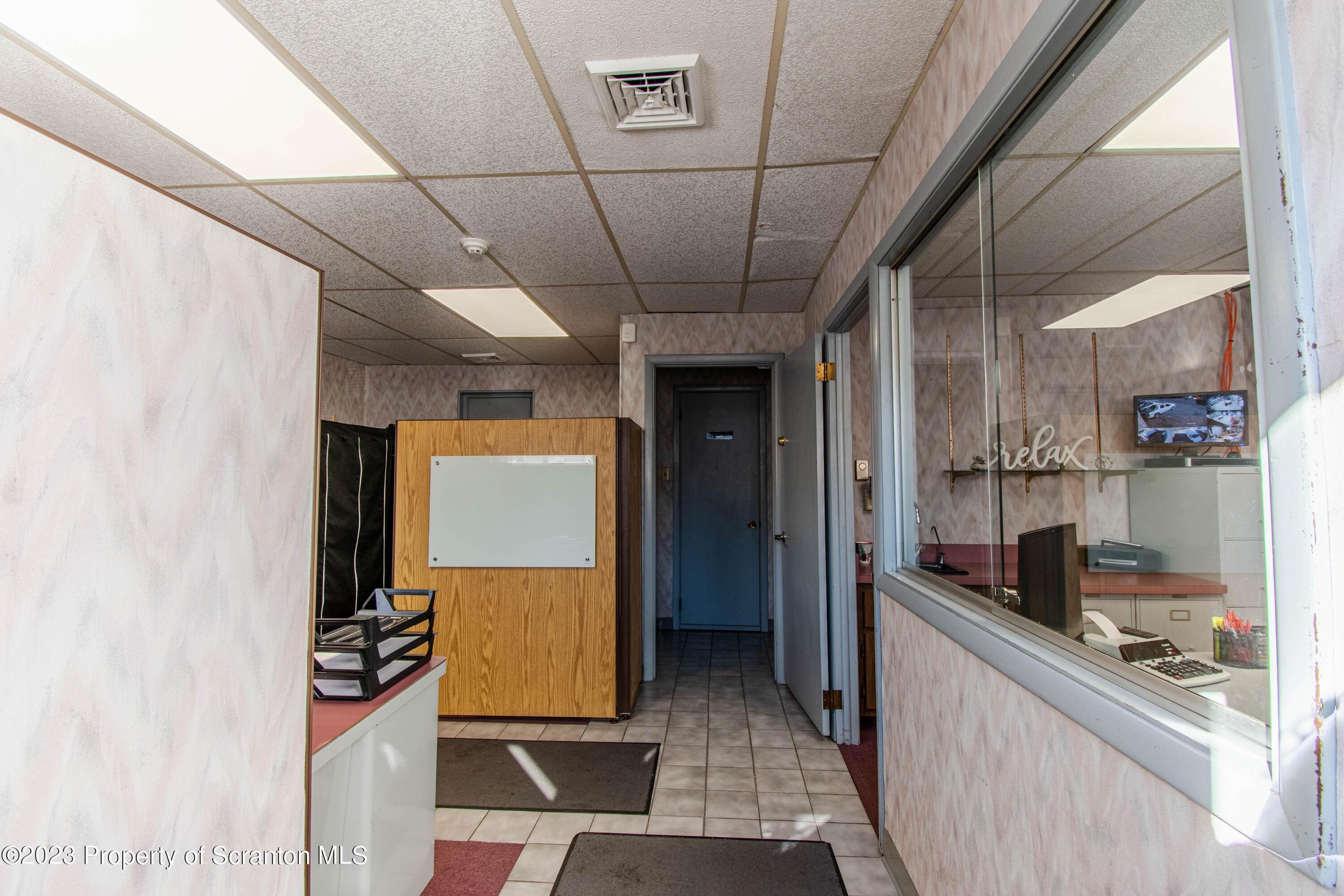 19. Commercial for Sale at 312 Sherman Ave Scranton, Pennsylvania 18504 United States