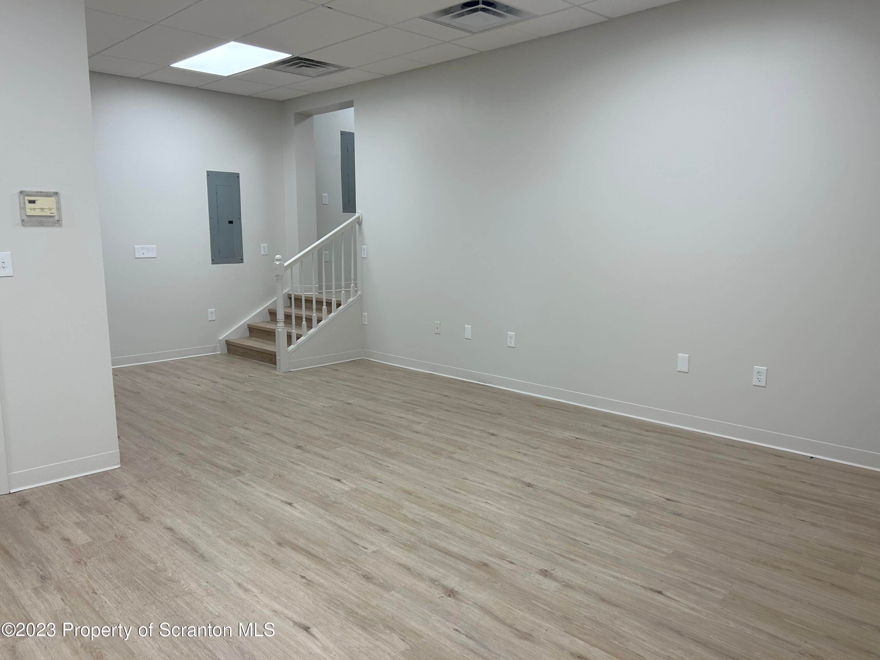 4. Commercial for Rent at 712 Keyser Ave Taylor, Pennsylvania 18517 United States