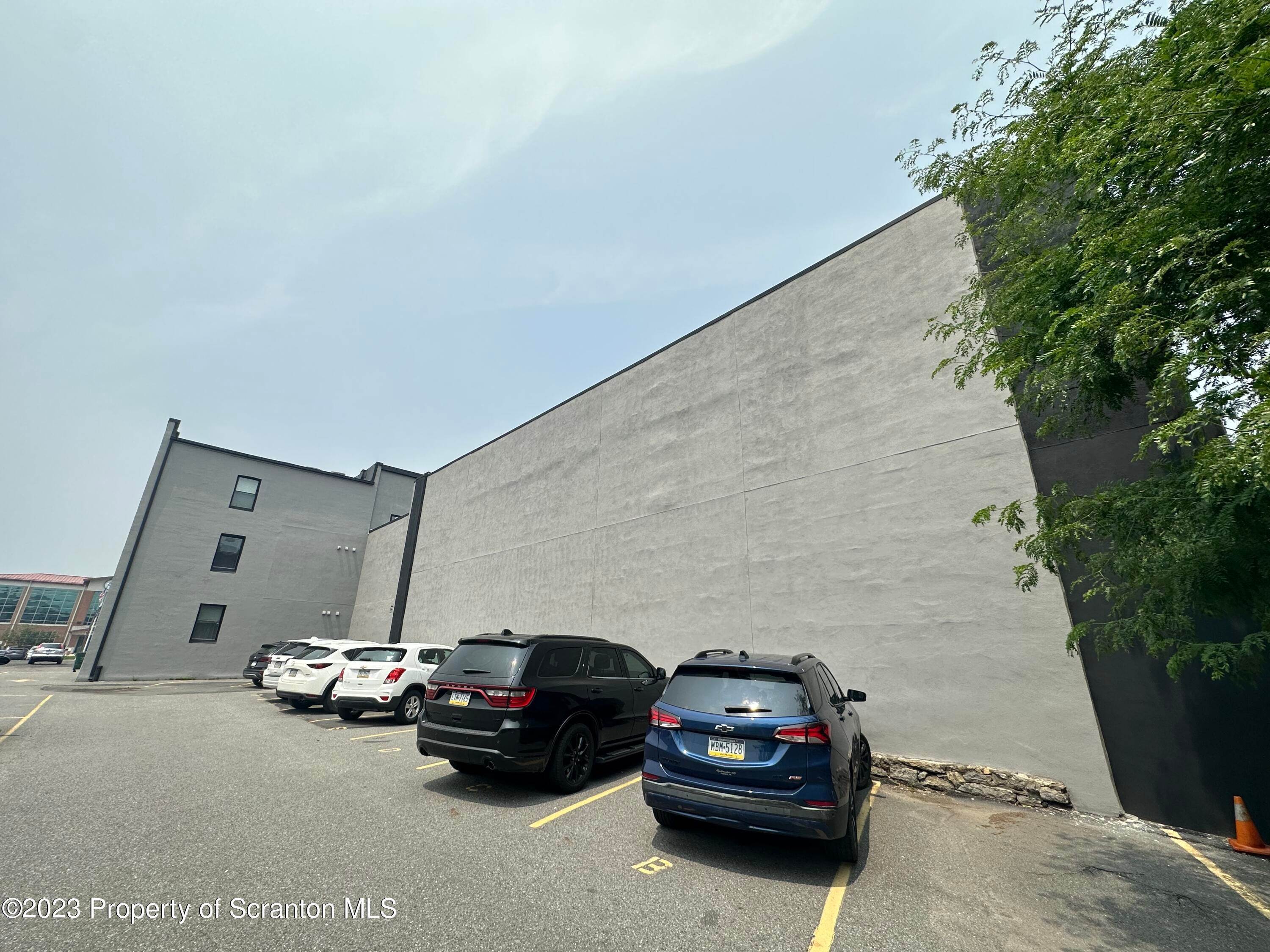 6. Commercial for Sale at 329 331 Penn Ave Scranton, Pennsylvania 18503 United States