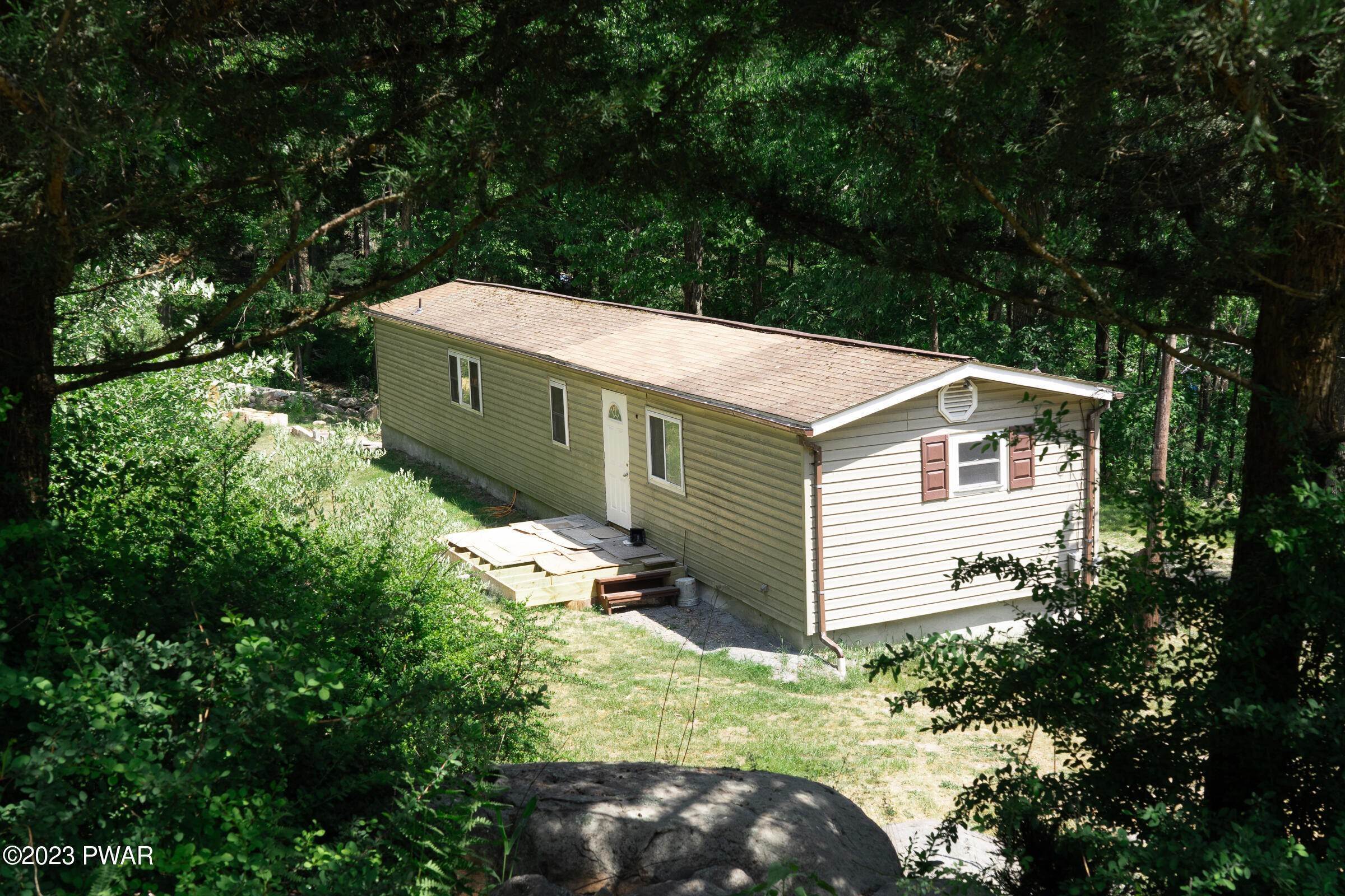 2. Mobile Homes for Sale at 1217 Route 590 Hawley, Pennsylvania 18428 United States