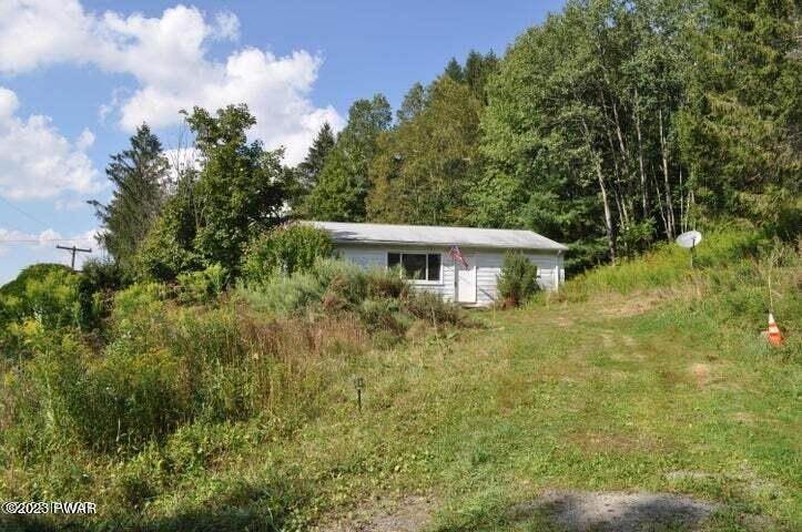 21. Single Family Homes for Sale at 232 Starrucca Creek Road Starrucca, Pennsylvania 18462 United States